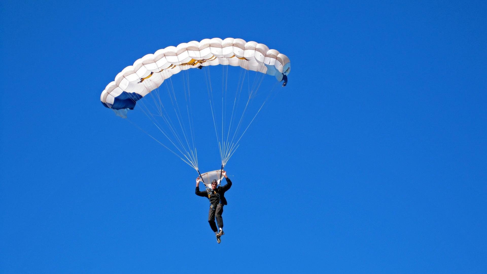 _超级跌倒竞技:趣味十足的运动挑战_,超强跌倒专家